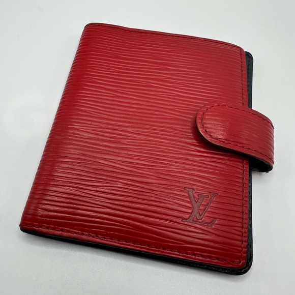 Louis Vuitton Red Epi Snap Card Holder - Picture 2 of 6
